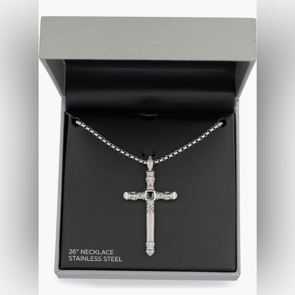 AMERICAN EXCHANGE Men's Cross Pendant necklace
